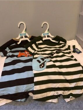 Carter’s Baby Boys 2-Pack Short Sleeve Bodysuit Set – Size 18 Months (4pk)